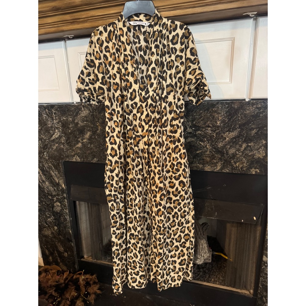 Zara Leopard Print Linen Blend Midi Dress Short Sleeve Tie Cuff V-Neck Medium